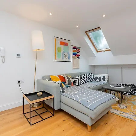 The Old Wire Factory - 2 Bed, Close To City Centre, Fast Wifi, Comfortable Home From Home Bristol Exterior photo
