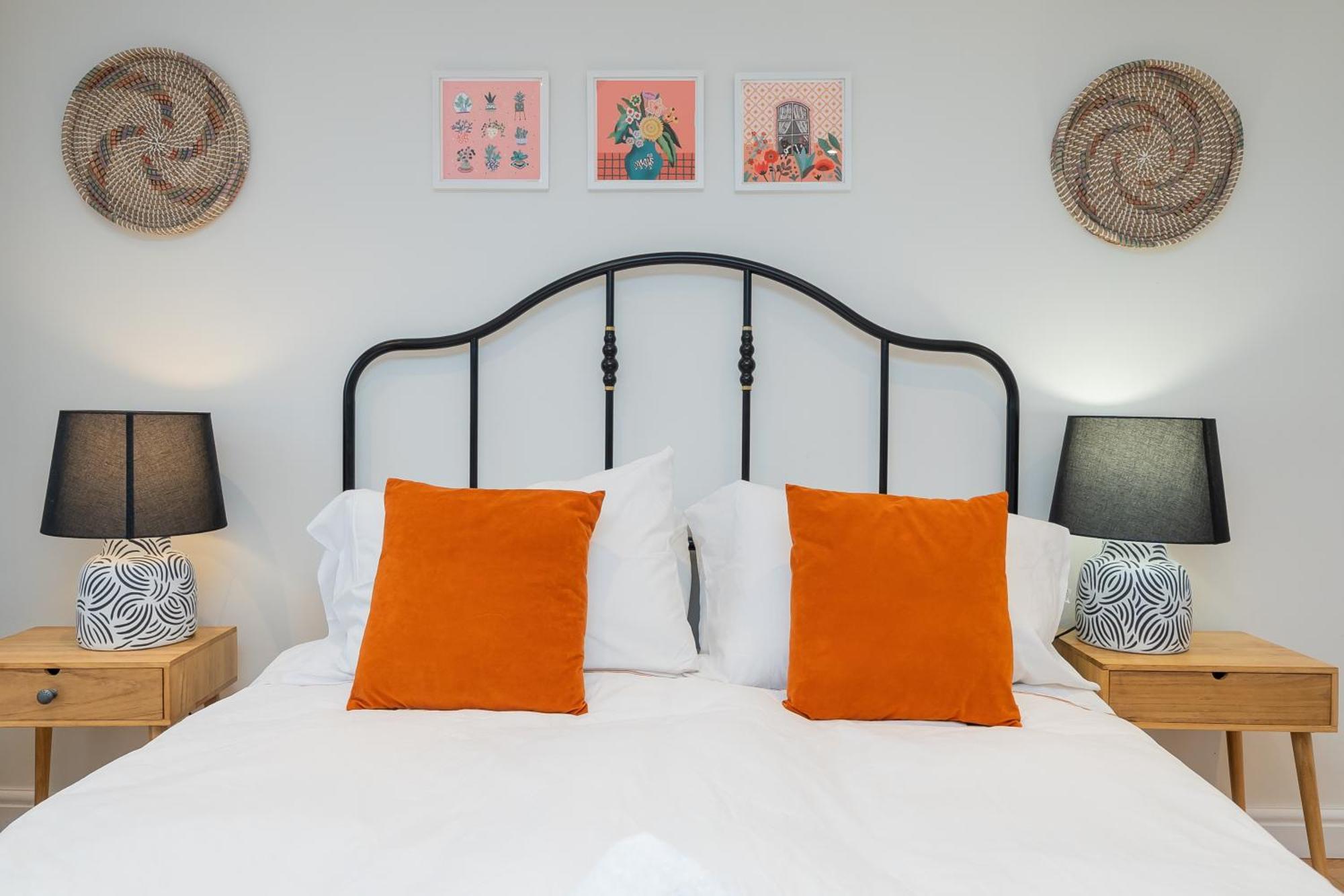 The Old Wire Factory - 2 Bed, Close To Centre, Fast Wifi, Comfortable From Appartamento